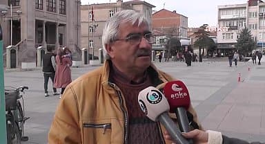 Aksaraylı emekli vatandaş: "6 liraya bile ekmek almaya zorlanan insanlar var"