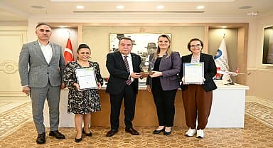 Antalya Büyükşehir Belediyesi'ne Çin'den "onur ödülü"
