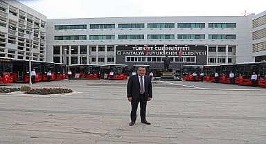 Antalya Büyükşehir toplu taşıma filosuna 20 otobüs kattı