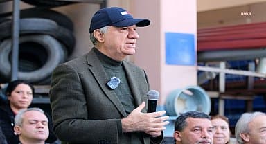 Başkan Engin, çalışanların yeni yılını kutladı