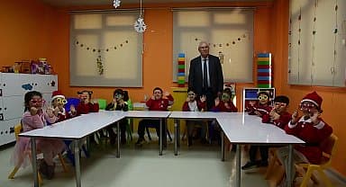 Başkan Selvitopu miniklerin yeni yılını kutladı