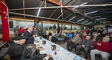 Başkan Soyer Basmane sakinleriyle buluştu: "İkinci dönem bu yaptıklarımızla ve yapacaklarımızla bambaşka olacak"