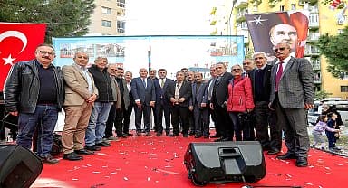 Bayraklı Belediye Başkanı Sandal: "Bayraklı'ya hizmet etmeye, halkın iktidarını sürdürmeye devam edeceğiz"