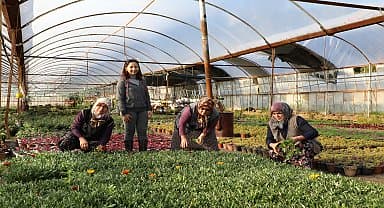 Büyükşehir'in ürettiği 25 milyon çiçek ile hem üretici hem Muğla kazandı