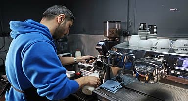 Çankaya Belediyesi'nin barista bursiyeri, öğrenciydi öğretmen oldu