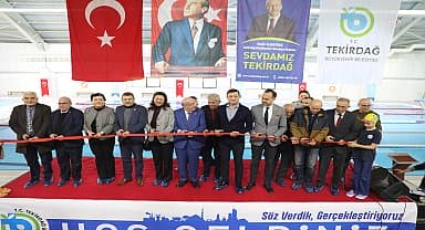 Çerkezköy'de Atatürk Yarı Olimpik Yüzme Havuzu açıldı
