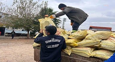 Ceyhan Belediyesi sosyal yardımlarına devam ediyor