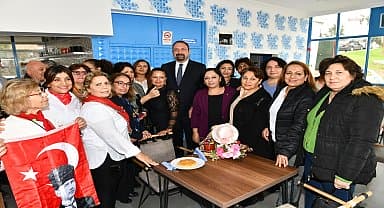Çiğli'de kadınların işleteceği kafe hizmete girdi