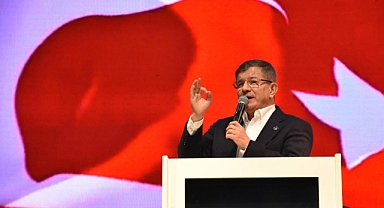 Davutoğlu: “Bundan sonraki ilk seçimlerde Cumhurbaşkanlığı adaylığının öncüsü olacağım”