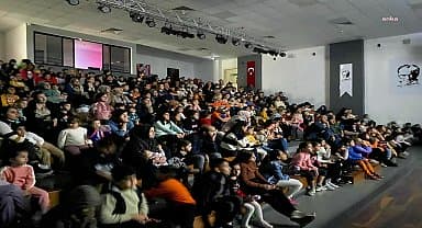 Didim'de çocuklar için sinema günleri devam ediyor