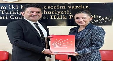 Doktor Emek Atlas, CHP'den Urla Belediye Başkan aday adayı oldu