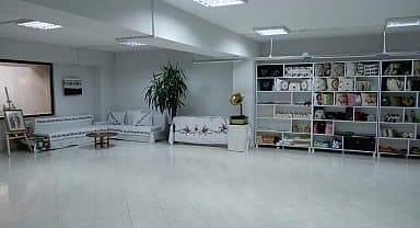 Esenyurtlu kadınlar, Belediye'nin açtığı kurslarda meslek öğreniyor