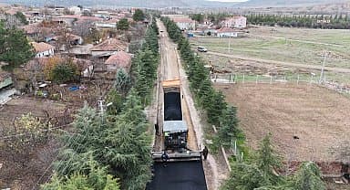 Eskişehir Büyükşehir'den Yunus Emre'de yol çalışması