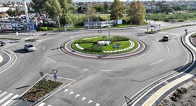 Fethiye Belediyesi'nin Adliye Kavşağı ve Çalış Kavşağı'ndaki çalışmalardan sonra trafik yoğunluğu azaldı