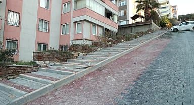 Gemlik'te yol çalışmaları sürüyor