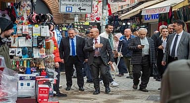İzmir Büyükşehir Belediye Başkanı Tunç Soyer: İzmir yılbaşında bambaşka bir Kemeraltı görecek