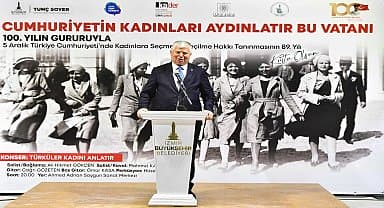 İzmir Büyükşehir Belediyesi Başkan Vekili Mustafa Özuslu'dan kadınlara: "Tek çareniz var, örgütleneceksiniz, talep edeceksiniz"