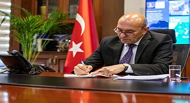 İzmir Büyükşehir Belediyesi Kemeraltı'ndaki yeni yıl etkinliklerini iptal etti