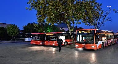 İzmir'de halk taşıt 5 yıldır yüzde 50 indirim sağlıyor: vatandaşın cebine 338 milyon TL'lik katkı