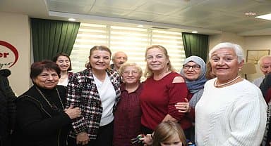 İzmit Belediye Başkanı Hürriyet, Kuruçeşme Yaşam Merkezini ziyaret etti