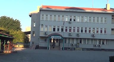Kadirli'de kursu açılmadığı için mağdur olan usta öğretici: "sağdan soldan borç alarak kiraladık yerimizi, bekliyoruz"