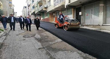 Karabağlar'da asfaltlama çalışmaları devam ediyor