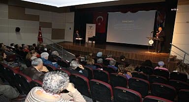 Karşıyaka'da yurttaşlar sağlık seminerleriyle bilinçleniyor