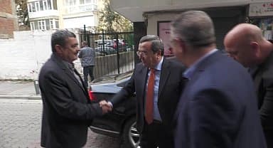 Konak Belediye Başkanı Abdül Batur, İzmir Büyükşehir için adaylık başvurusu yaptı: "İzmir tepeden inme isimlere prim vermez"