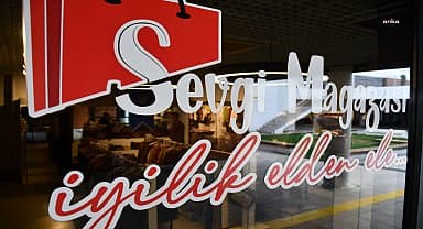 Lüleburgaz Belediyesi'nin "Sevgi Mağazası" 2 bin 140 vatandaşa kıyafet desteği sağladı