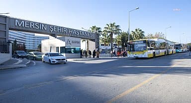 Mersin Büyükşehir, Erdemli'den Şehir Hastanesi'ne otobüs seferi başlattı