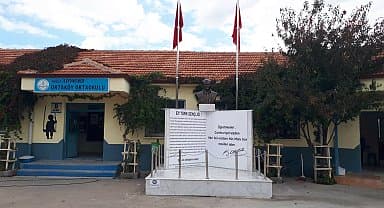 Muğla Büyükşehir İl Genelinde 233 Atatürk büstü yaptı