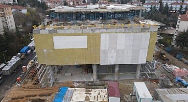 Odunpazarı'nda Yenikent Kapalı Pazar Yeri ve Kültür Merkezi'ne 100. Yıl Kültür Merkezi adı verildi