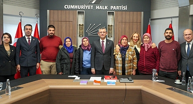 Özgür Özel, Agrobay işçileri ile bir araya geldi