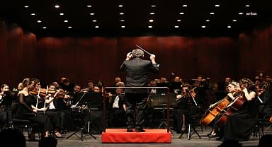 Senfoni Orkestrası'ndan görkemli konser