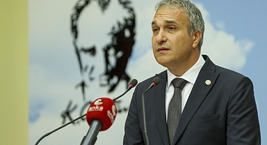 Suat Özçağdaş: “Eğitimin mali yükü ailelerin sırtına yükleniyor”