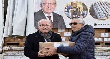 Tekirdağ Muratlı'da arı üreticilerine arı keki dağıtımı yapıldı