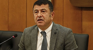 Veli Ağbaba: “Yiğitsen, İsrail ile olan ilişkini kes”