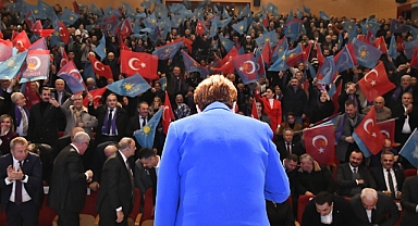 Akşener: “2028’de ya Meral’i getirirlerse”