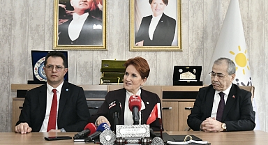 Akşener, Sivas’ta: “Muhsin Başkan ve Sinan Ateş’in katillerini yakalayıp hukuka teslim edeceğiz”