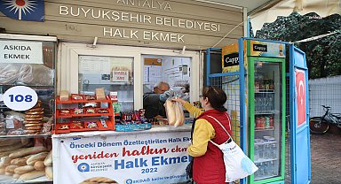 Antalya Büyükşehir, Halk Ekmek Fabrikası bir yılda 16 milyon ekmek üretti