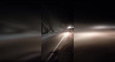 Artvin-Ardahan karayolu heyelan nedeniyle ulaşıma kapandı