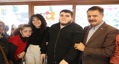 Atakum Belediye Başkanı Deveci: "Elini taşın altına koyanı fark edin"