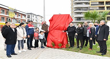 Başkan Gümrükçü park açılışında 'öğrenci yurdu' müjdesi verdi
