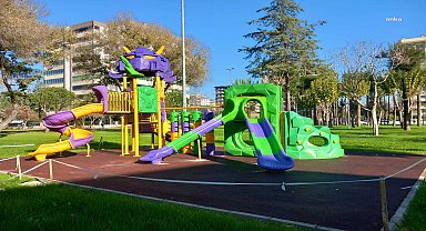 Bayraklı'nın 21 yeni parkı hizmete açılıyor