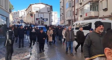 CHP Artvin Belediye Başkan Adayı: "Burada evi bile olmayan, iş bittikten sonra Ankara'ya ağbabalarının yanına gidenler; buradan size ekmek çıkmaz"