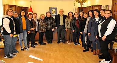 Çineli kadınlardan Belediye Başkanı Kıvrak'a tebrik ziyareti