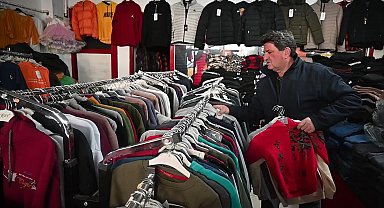 Depremde iş yeri hasar gören Afşinli esnaf, Yozgat'ta açtığı işyeriyle hayata tutundu