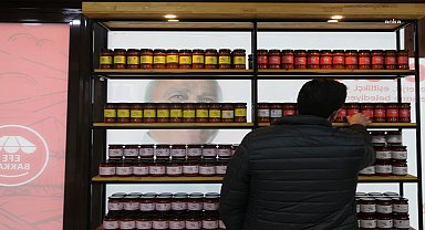 Efeler'de kadın emeği ürünler Efe Bakkallarda tüketici ile buluşuyor