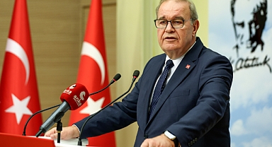 Faik Öztrak: “Para politikasındaki her sıkılaştırma çok daha yüksek işsizliğe sebep oluyor”