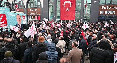 Fatih Erbakan Yozgat'ta konuştu: "Yeniden Refah Partimiz şu anda seçimlerin anahtar partisi haline gelmiş durumda"